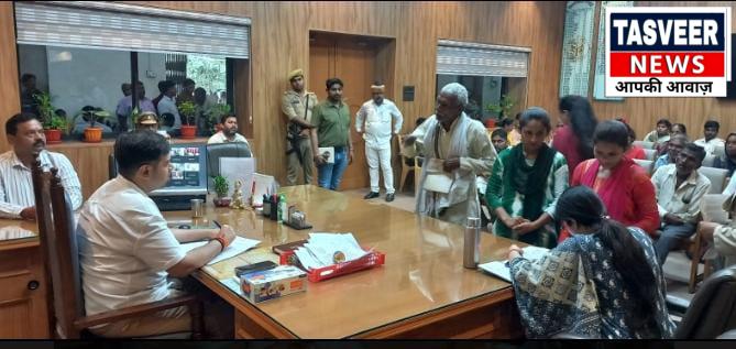 जन सुनवाई के दौरान अब तक मौके पर बने 75 आयुष्मान कार्ड