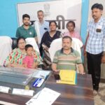 गुमशुदा बालक पिता को किया सुपुर्द