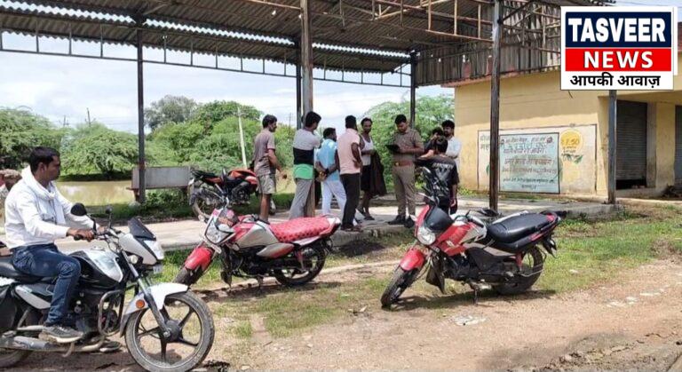 ग्राम प्रधान सेवा राम आर्य ने मण्डी के कमरों पर किए गए अवैध कब्जे को हटवाया।।