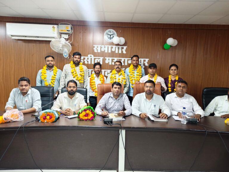 मऊरानीपुर की तहसील सभागार में मऊरानीपुर तहसील लेखपाल संघ के चुनाव हुये सम्पन्न।।