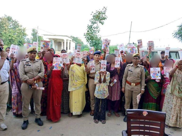 गोंडा- बरवार समुदाय के उत्थान हेतु पुलिस की पहल, थाना धानेपुर व मोतीगंज में चौपाल आयोजित-