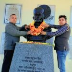 पुष्प चक्र अर्पित कर शहीद नायक यदुनाथ सिंह को दी श्रद्धांजलि