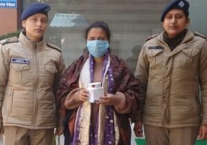नैनीताल की शुभांगी निकली शातिर चोरनी शादी में चुराए 7 लाख के गहने पुलिस ने धरा
