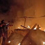 फर्रुखाबाद : झोपड़ी में आग लगने से 10 बकरियां जिंदा जलीं, हुआ लाखों का नुकसान