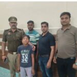 क़ायमगंज कस्बा चौकी इंचार्ज सोमवीर सिंह ने लापता बच्चे को कुछ ही घंटो में खोज परिजनों को सौंपा