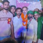 लंगर कमेटी एवं उमर ख़ुर्शीद टीम द्वारा समाजसेवी जुनैद मम्मा का मुख्य अतिथि के रूप में भव्य स्वागत किया गया