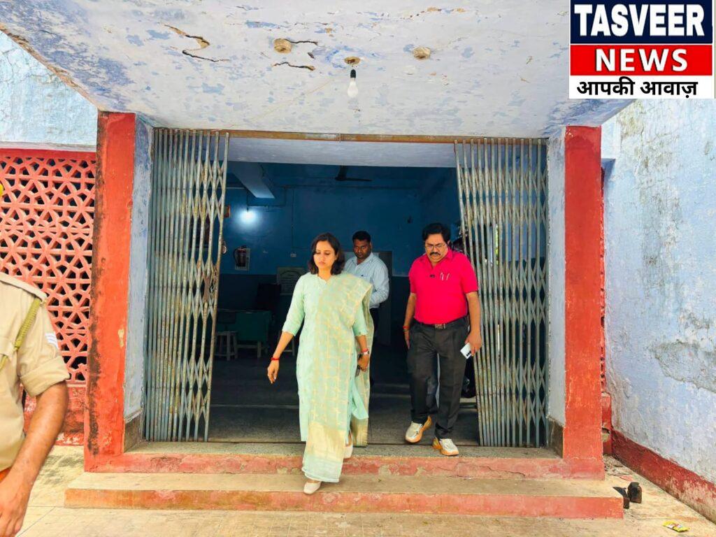 15-20 साल से बंद सीतापुर आई हॉस्पिटल के दिन फिरेंगे! डीएम ने संभाली कमान, जर्जर अस्पताल के कायाकल्प की शुरू हुई कवायद