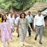 बाढ़ के बीच ‘एक्शन मोड’ में DM डॉ. अंकुर लाठर, ट्रैक्टर पर सवार होकर पहुंचीं गांव-गांव; ग्रामीणों का दर्द सुना, अफसरों को दिए कड़े निर्देश