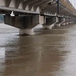 गंगा ने फिर डराया! चेतावनी बिंदु पार कर खतरे के निशान से सिर्फ 15 सेंटीमीटर दूर, 102 गांवों पर बाढ़ का साया