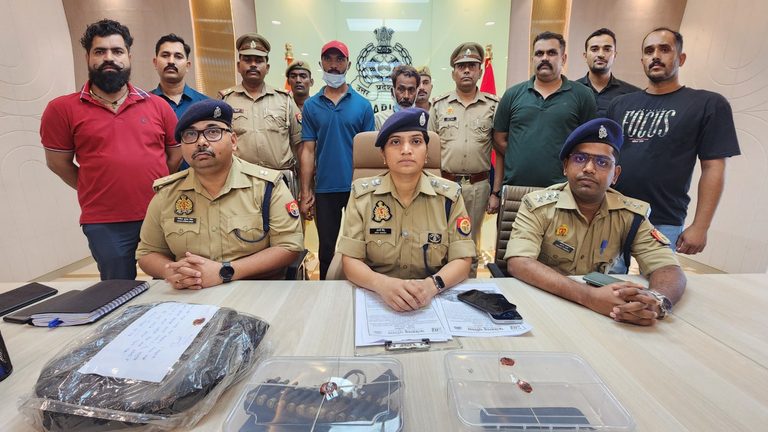 चोरी की बाइकें काटकर बेचने वाले गिरोह का बड़ा खुलासा, दो गिरफ्तार