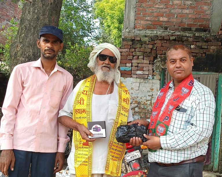 डॉ अरशद मंसूरी के नेतृत्व में अल्पसंख्यकों ने की दीप जलाने की करी तैयारी