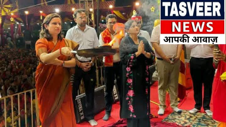 कमालगंज में गूंजे गणपति बप्पा के जयकारे, डीएम-एसपी ने की पूजा-अर्चना—सुख-समृद्धि की मांगी दुआ