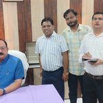 सामुदायिक स्वास्थ्य केंद्र तिलहर का मुख्य चिकित्सा अधिकारी ने किया निरीक्षण
