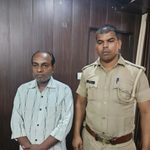 फर्जी फर्म का खेल रचकर GST चोरी, 15 हजार का इनामी गैंगस्टर कानपुर में फल बेचते पकड़ा गया