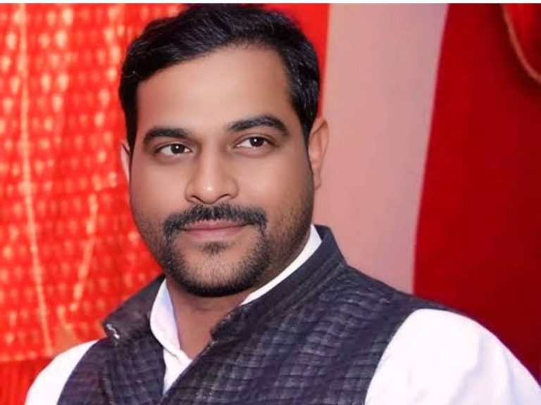 आय से अधिक संपत्ति में उदयपाल के खिलाफ विजिलेंस थाने में प्राथमिकी